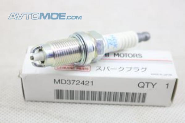 Свеча зажигания MD372421 Mitsubishi (фото №1)